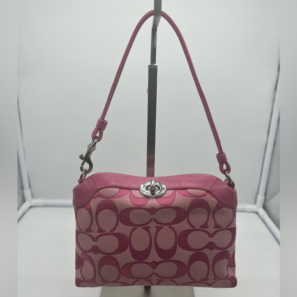 COACH VINTAGE Y2K F42839 Hot Pink Signature Turnlock Large Wristlet Small Purse - Picture 5 of 17